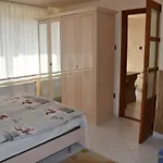 Arany Tisza Apartmanhaz Appartamento