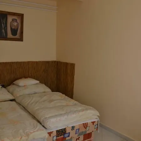 Apartment Arany Tisza Apartmanhaz *