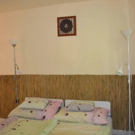 아파트 Arany Tisza Apartmanhaz *