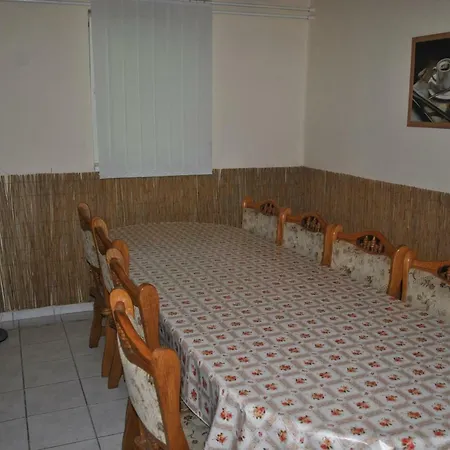 Apartment Arany Tisza Apartmanhaz *